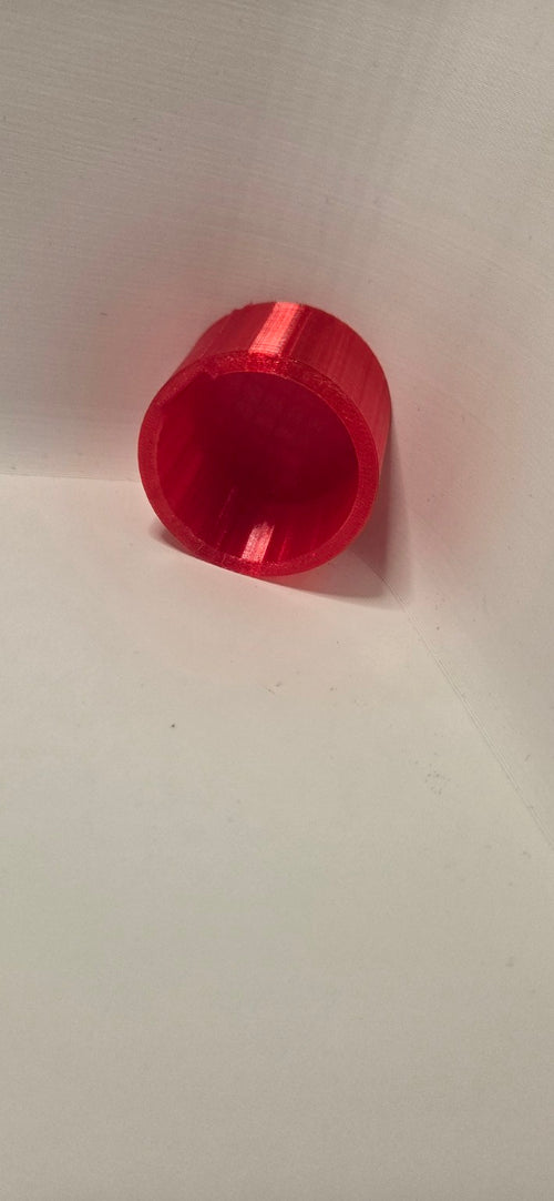 Red AKP WORX 7-pin trailer cap top view